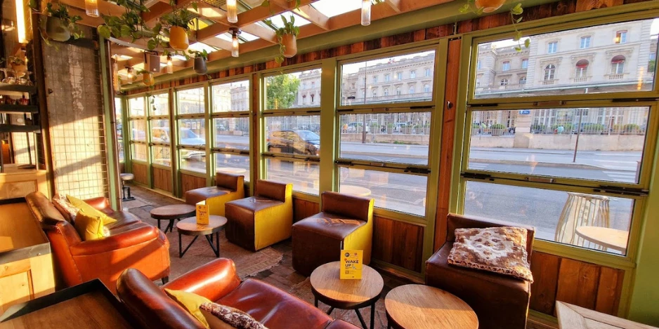 The-Place-to.-Gare-de-lEst