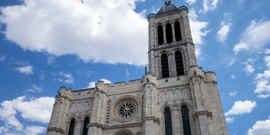 Basilique-Cathedrale-de-Saint-Denis-_-Entree-Dediee