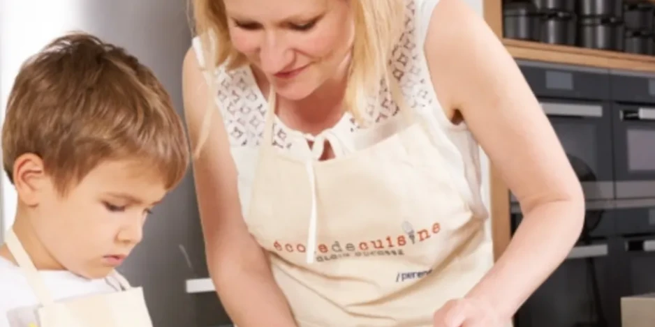 Cours-de-patisserie-parent-_-enfant-a-lEcole-Ducasse